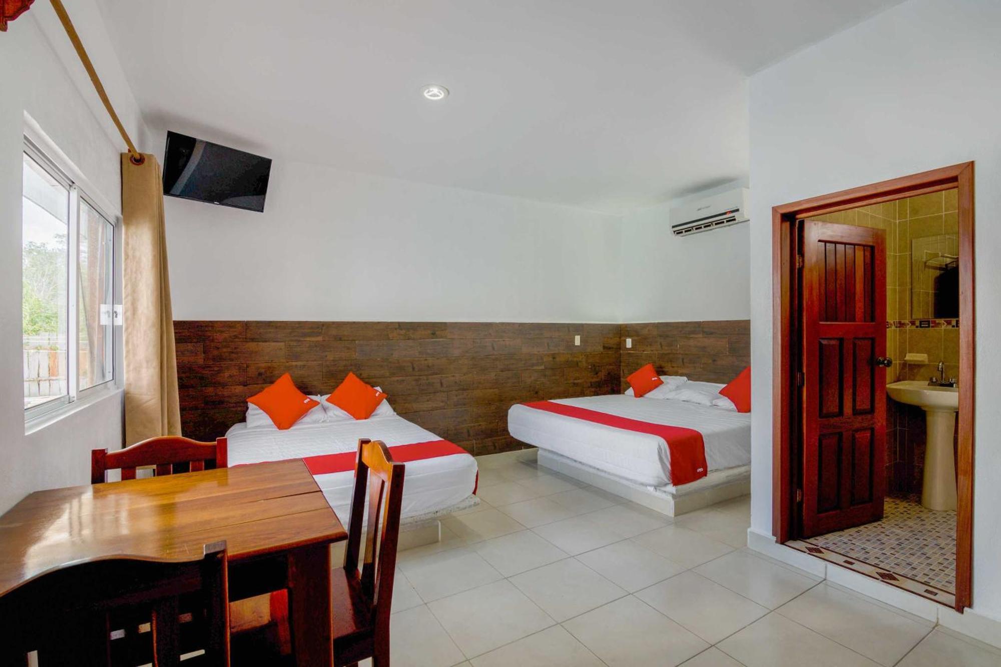 Oyo Hotel Palma Real 图卢姆 外观 照片