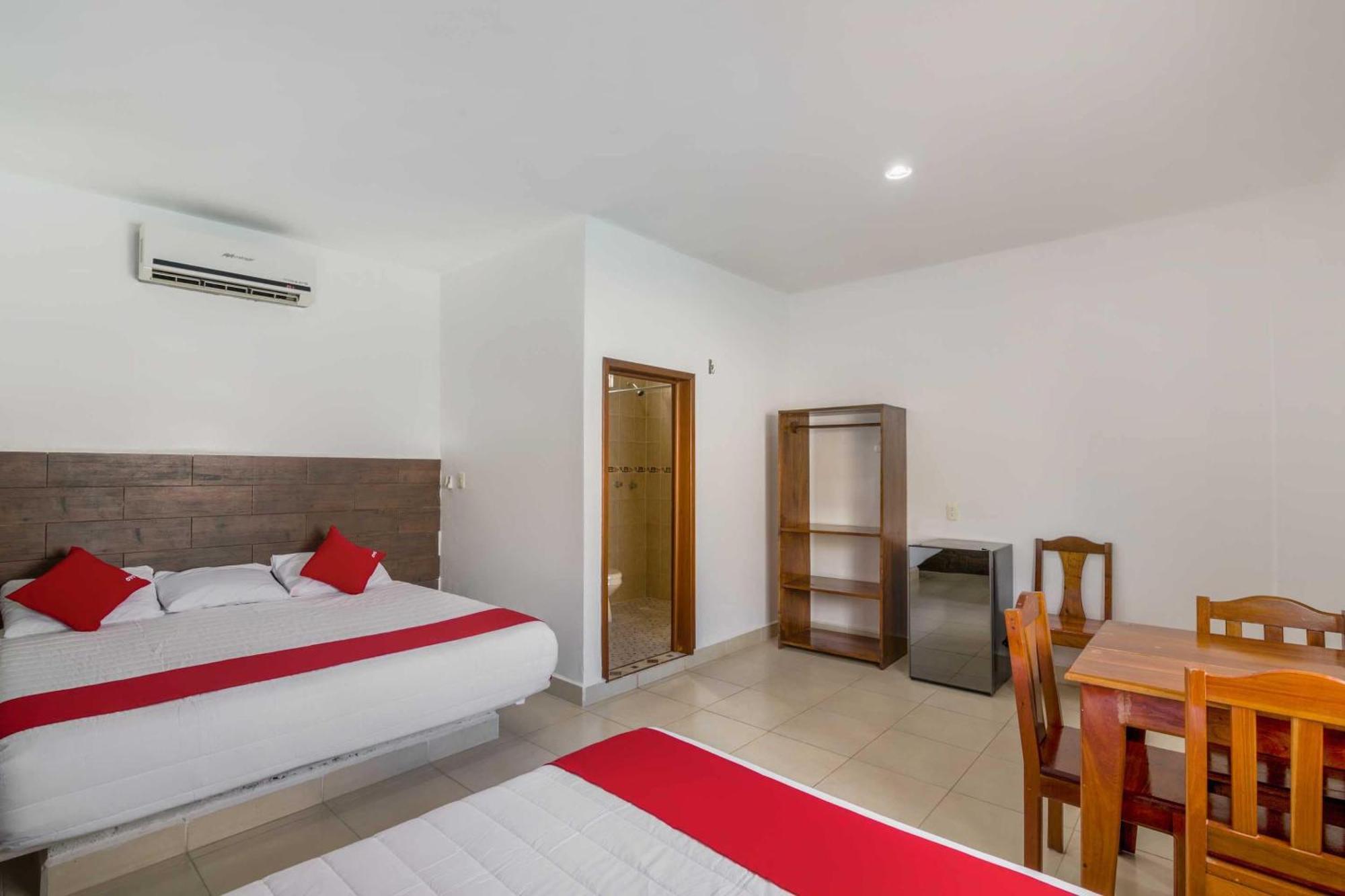Oyo Hotel Palma Real 图卢姆 外观 照片