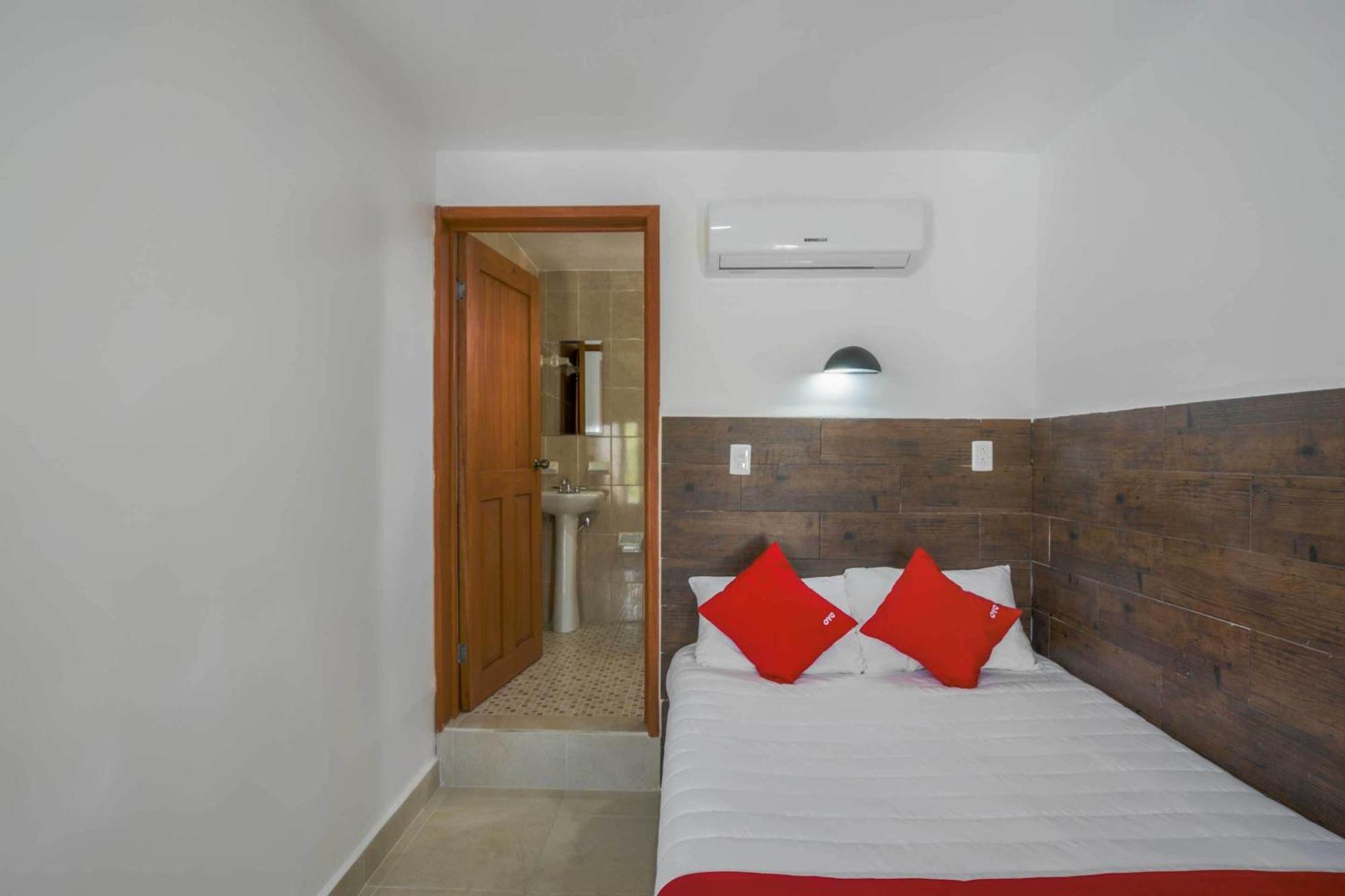 Oyo Hotel Palma Real 图卢姆 外观 照片