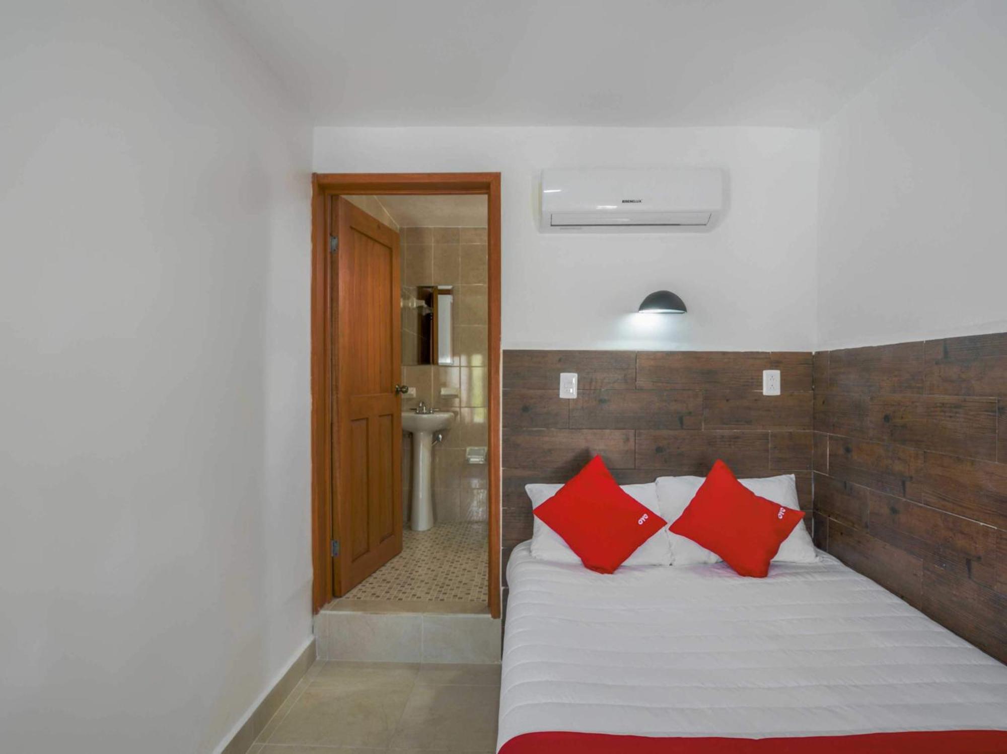 Oyo Hotel Palma Real 图卢姆 外观 照片