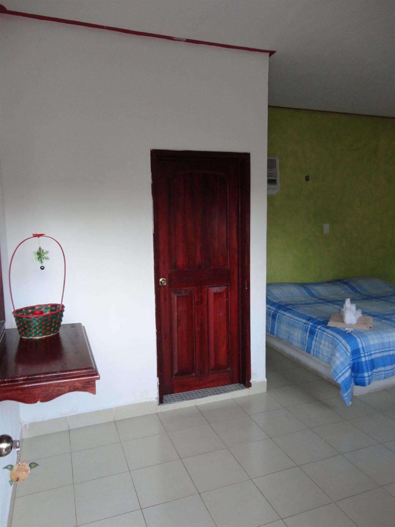 Oyo Hotel Palma Real 图卢姆 外观 照片